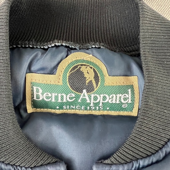 Men's Vintage Berne Apparel Quilted Vest Navy Blue No Tag - Picture 2 of 5